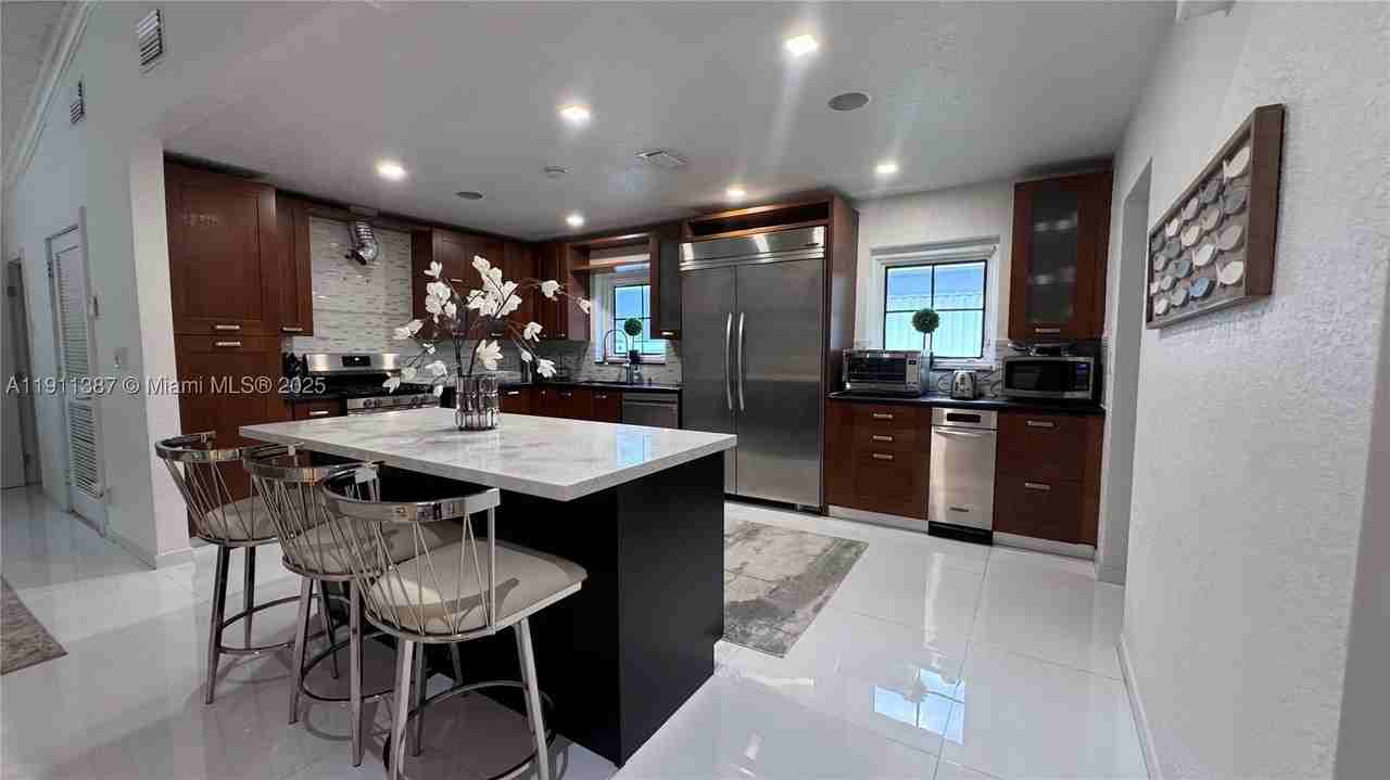 1332 Van Buren St - Photo 2 of 48