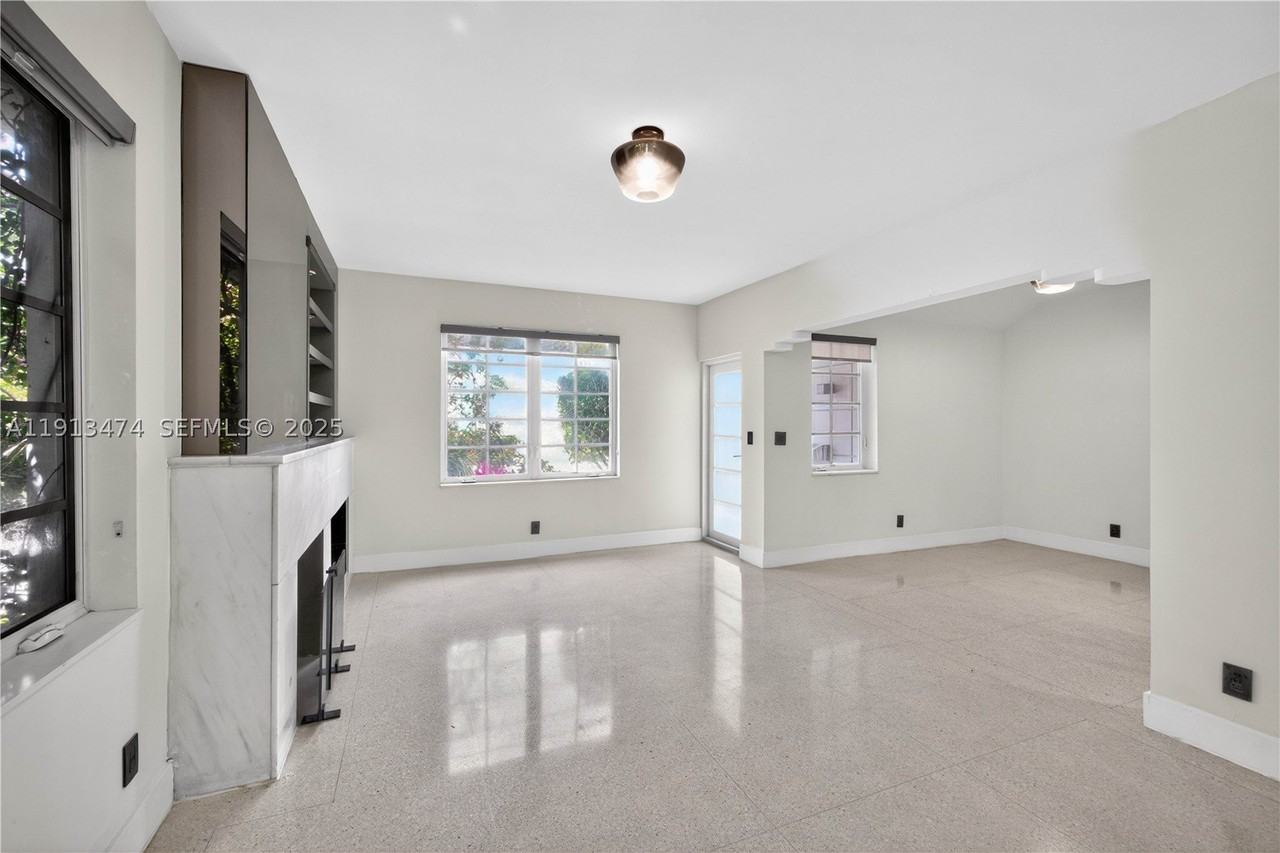 1601 Jefferson Ave #TH - Photo 6 of 44