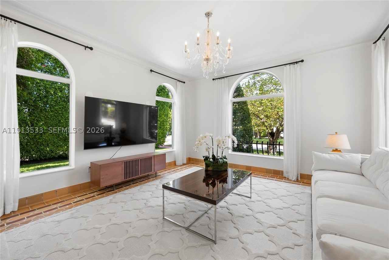 5800 Lagorce Dr #NA - Photo 6 of 30