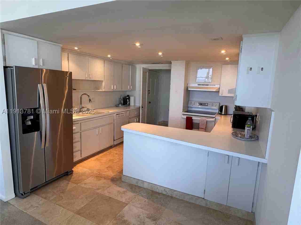 200 Ocean Lane Dr #909 - Photo 5 of 13