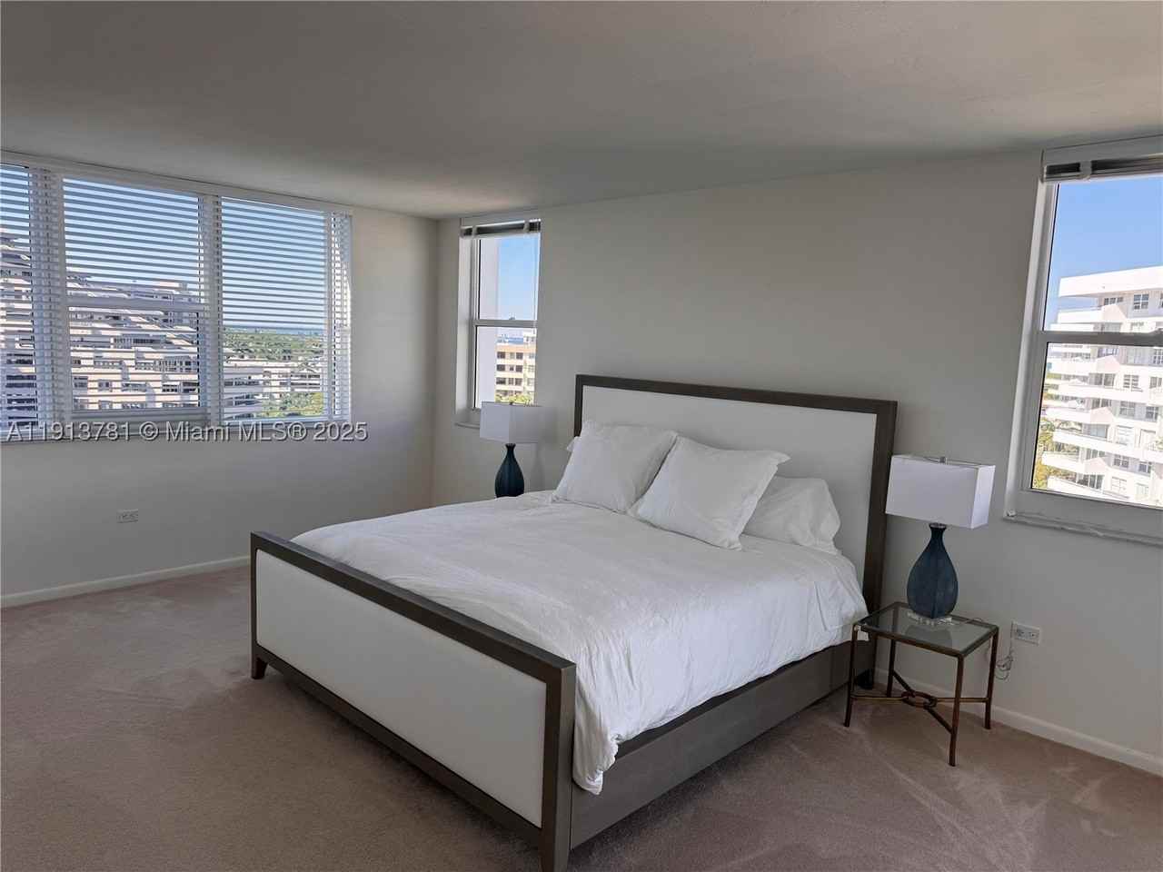 200 Ocean Lane Dr #909 - Photo 7 of 13