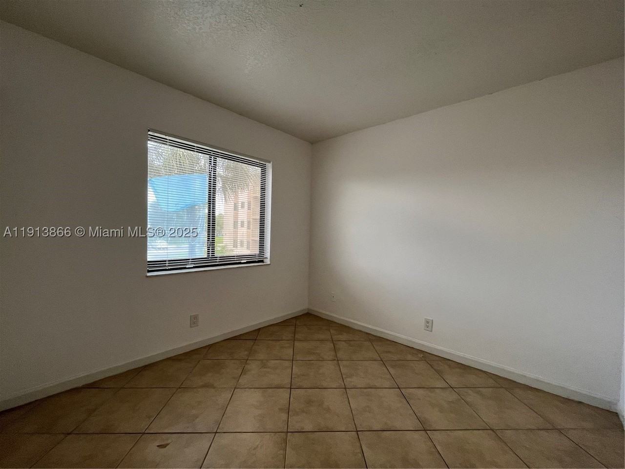 3720 N Pine Island Rd #234 - Photo 5 of 14