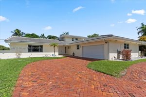 featured image of 1961 Ne 188th St #NA
