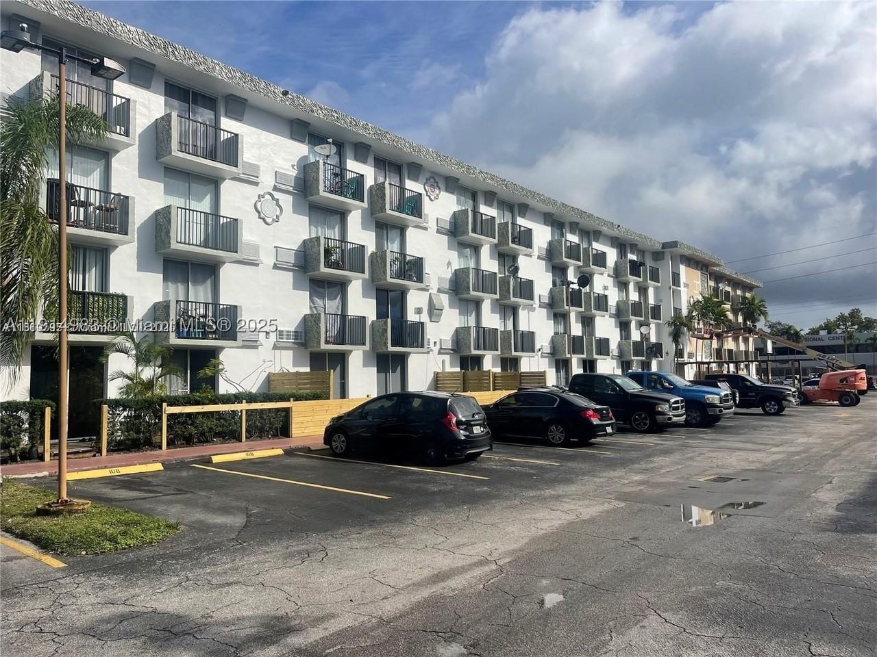 16450 Nw 2nd Ave #109
