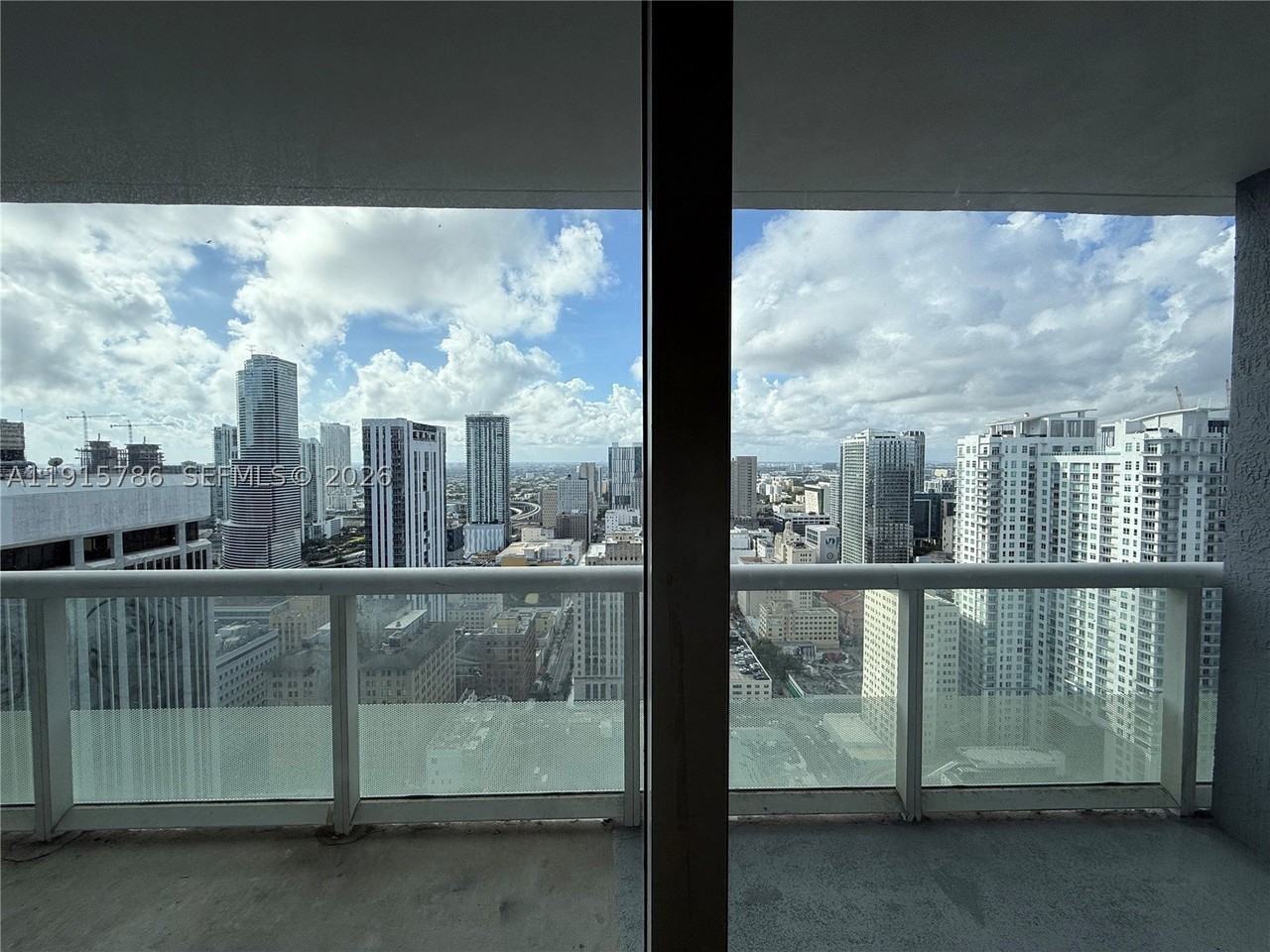50 Biscayne Blvd #3911 - Photo 2 of 18