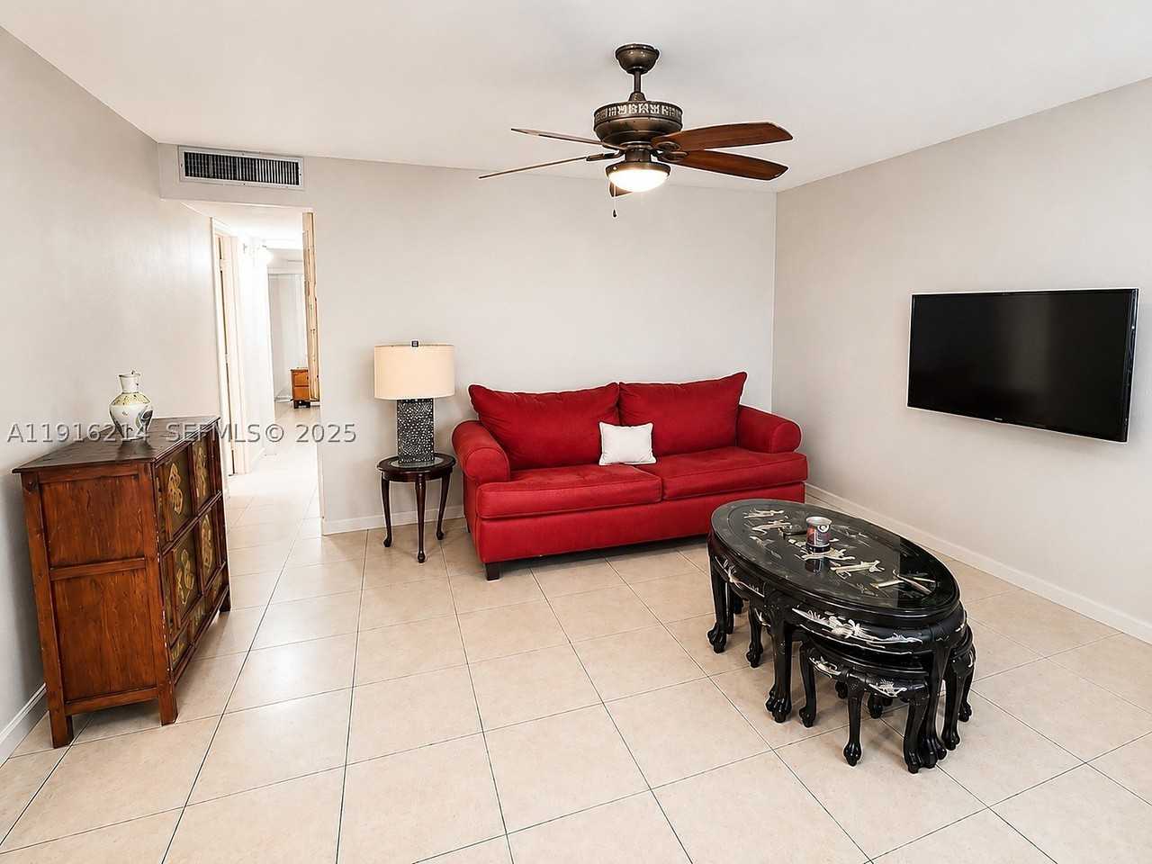116 Tuscany B #116 - Photo 2 of 18