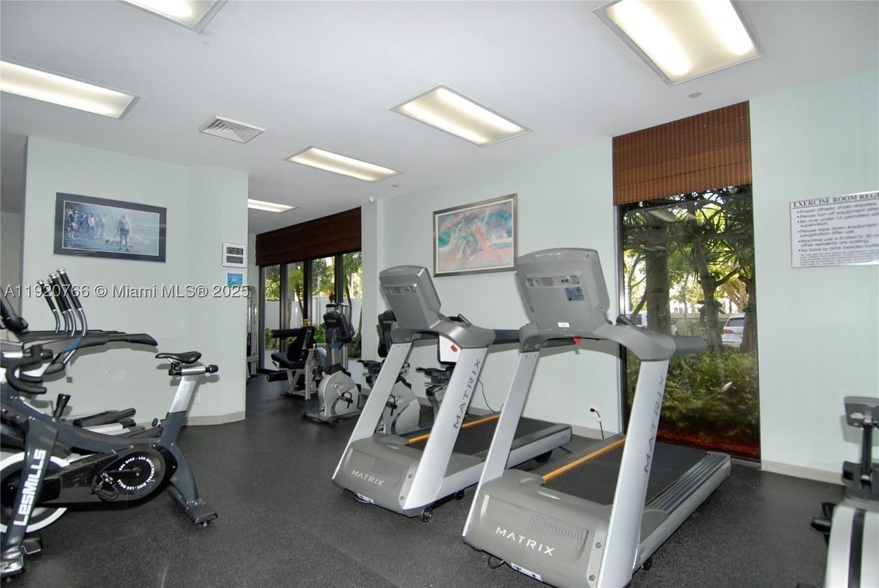 3600 Yacht Club Dr #1204 - Photo 5 of 50