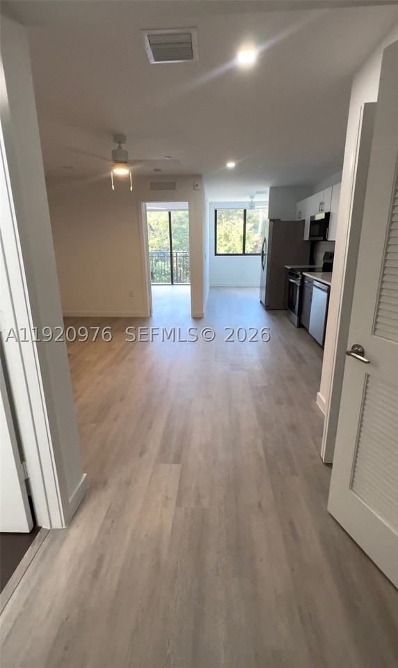 20 Ne 19th Ave #302