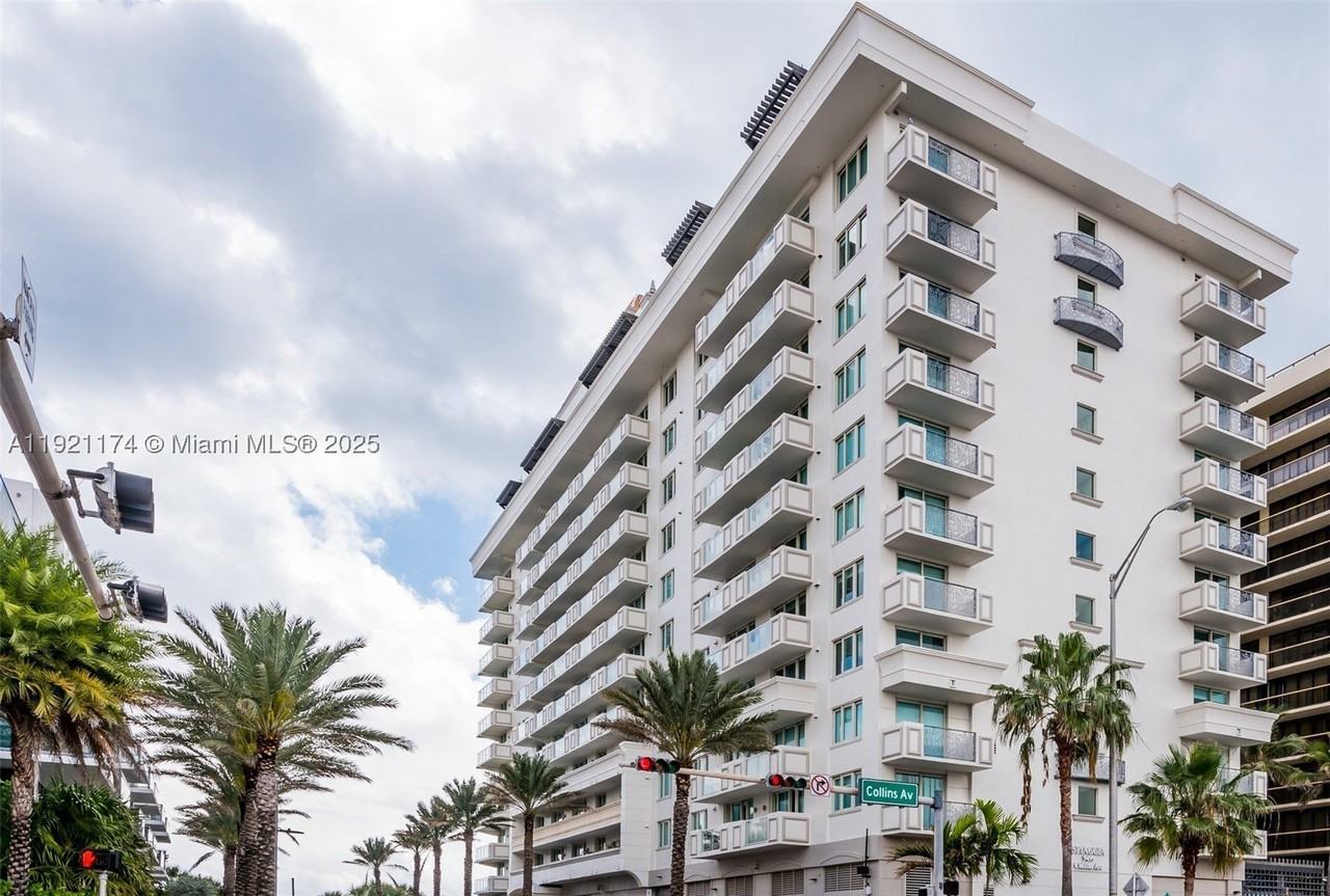 9499 Collins Ave #PH02 - Photo 2 of 19