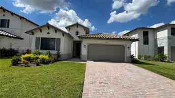 featured image of 5089 Penella Ave