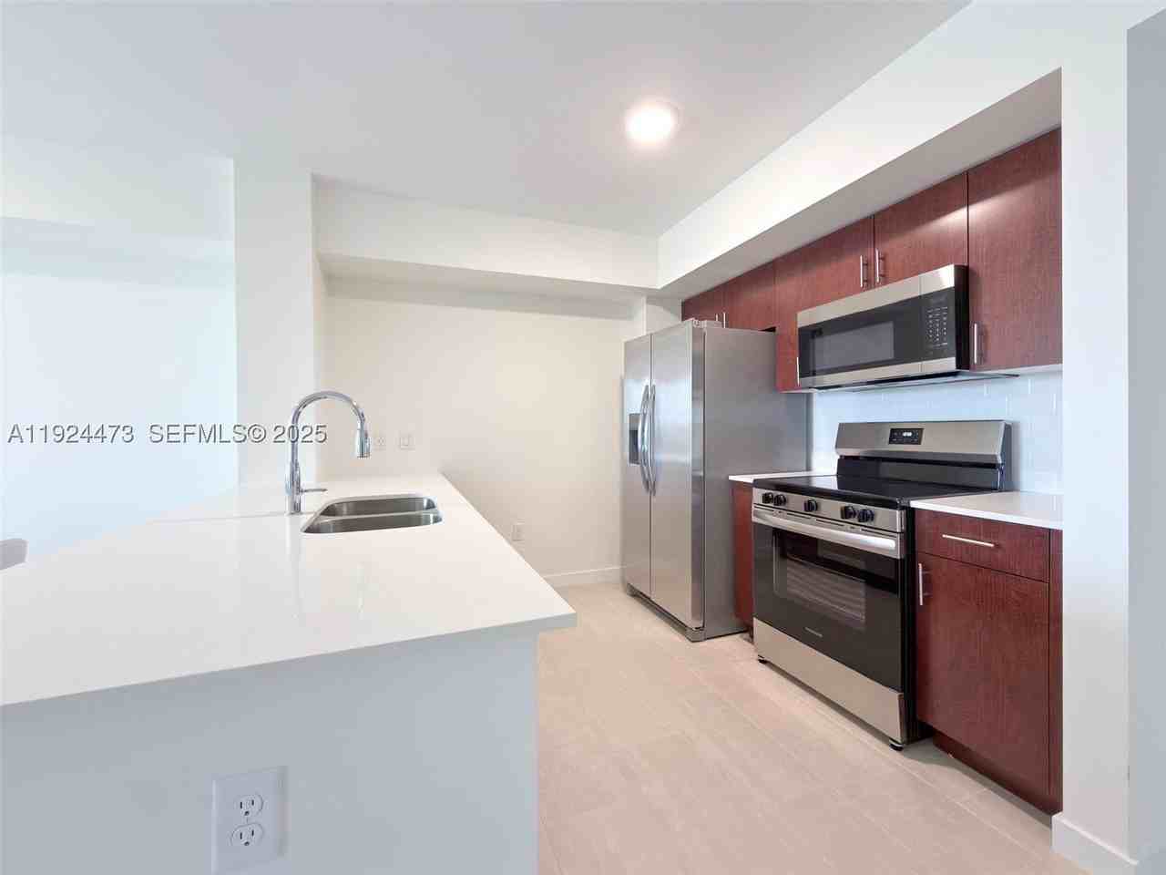 11239 Nw 4th Ter #131
