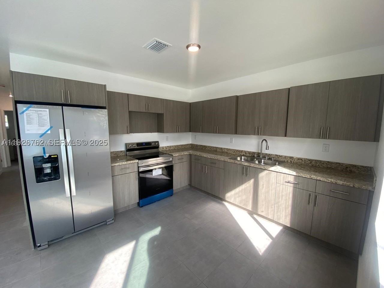 1783 Nw 65th St #1783 - Photo 5 of 9