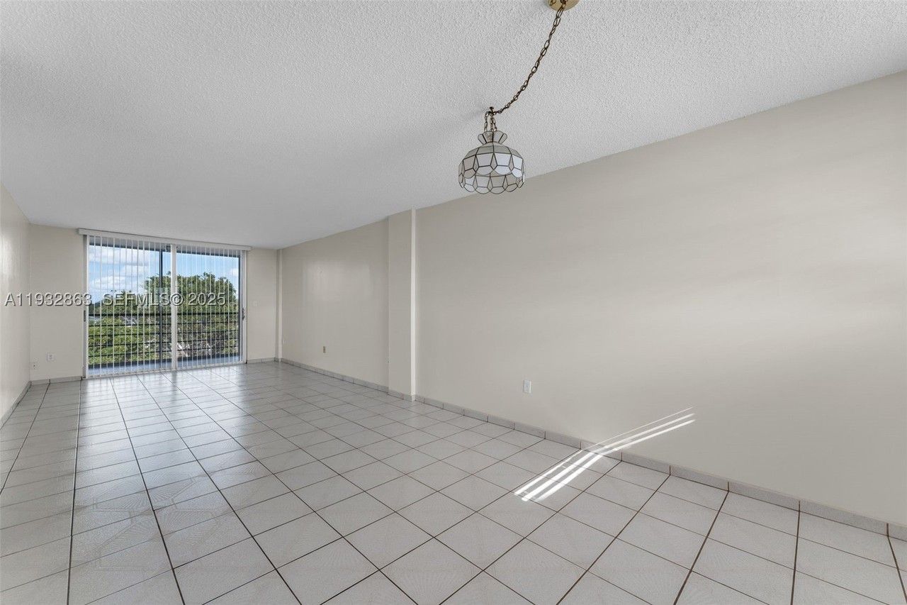 14180 Sw 84th St #508G - Photo 5 of 32