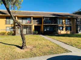 featured image of 5855 Washington St #90