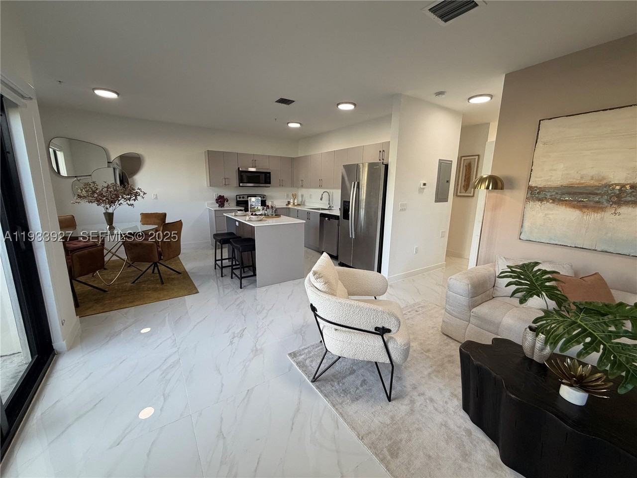 2308 E 4th Ave #205