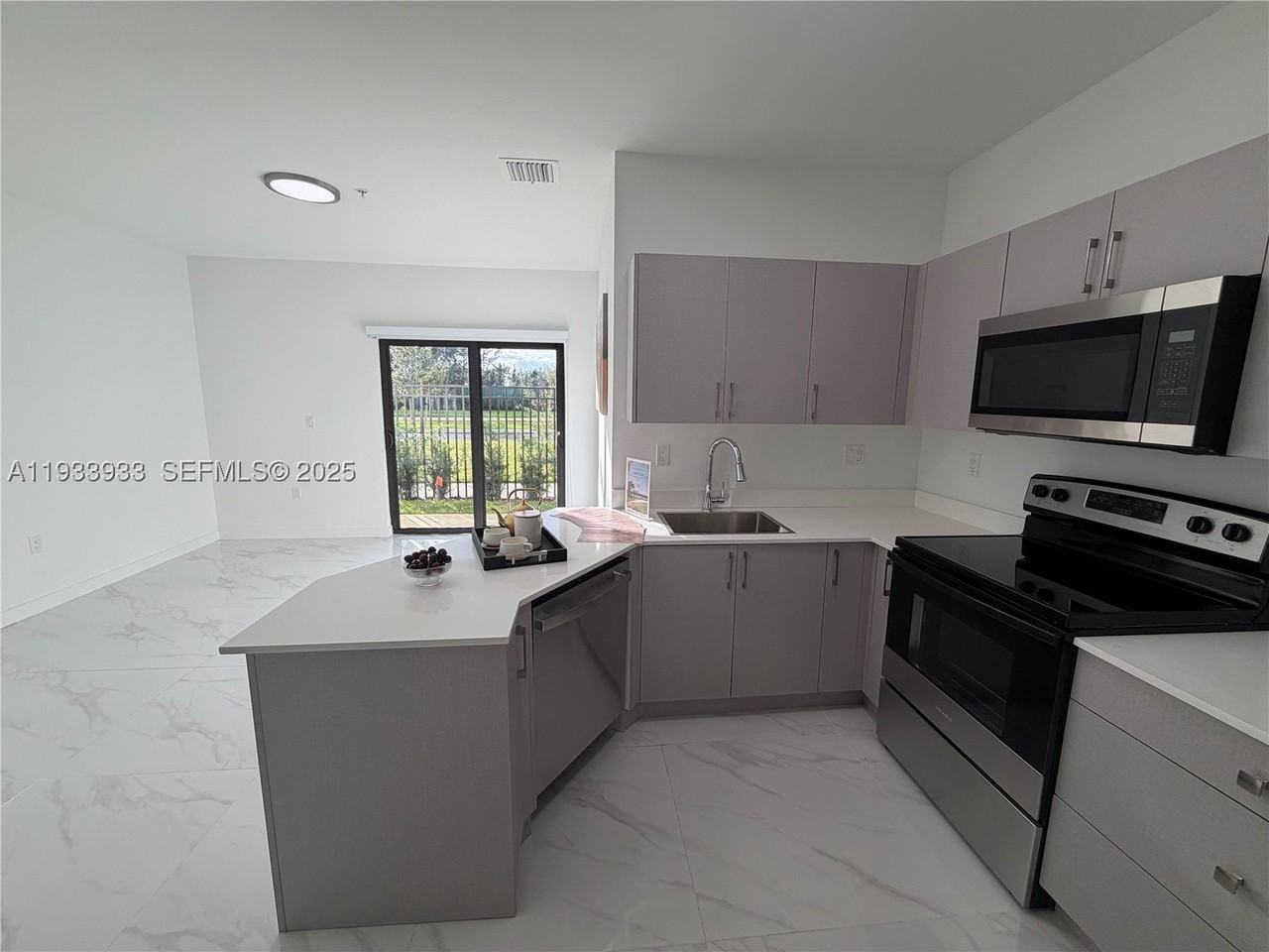 2308 E 4th Ave #208