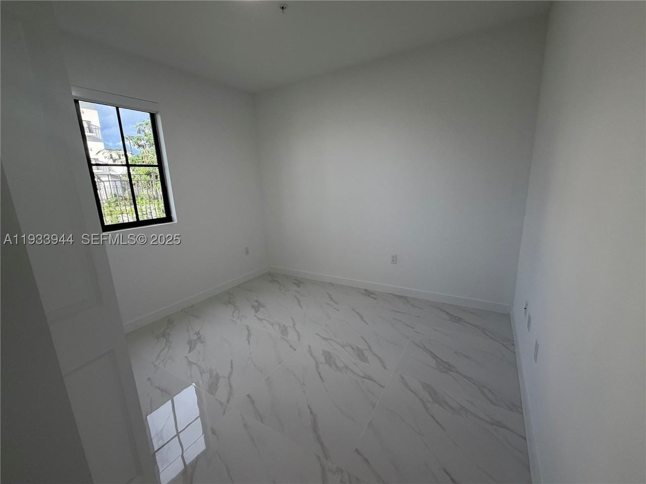 2306 E 4th Ave #303 - Photo 4 of 13