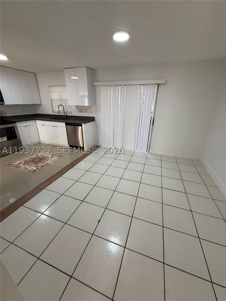 5817 Blueberry Ct #92 - Photo 4 of 22
