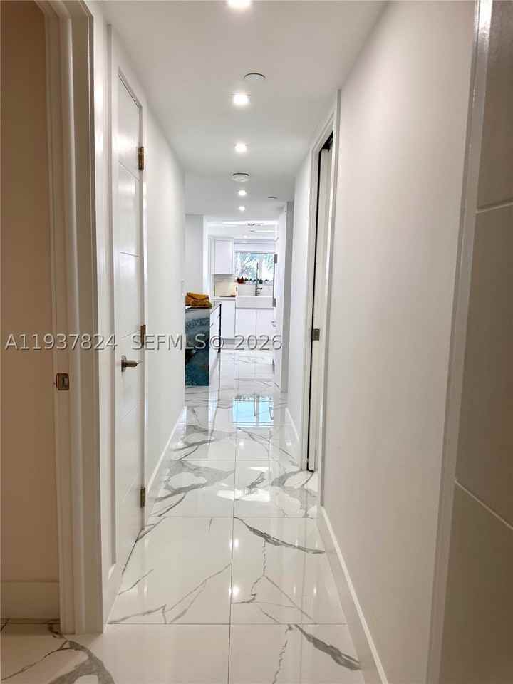 2457 Collins Ave #408 - Photo 3 of 13