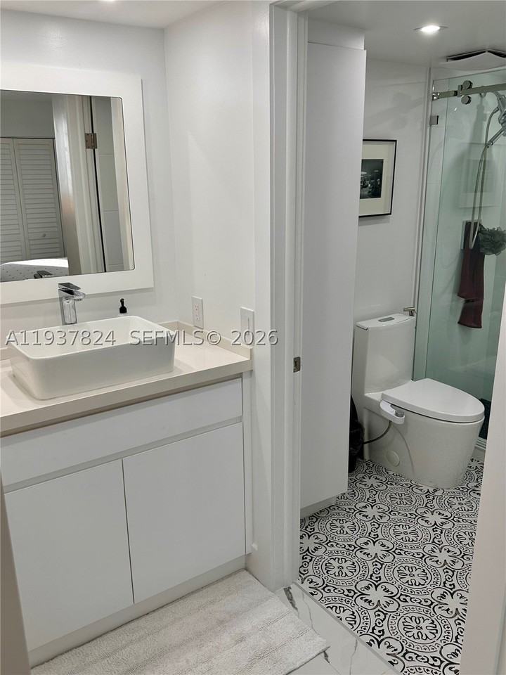 2457 Collins Ave #408 - Photo 7 of 13