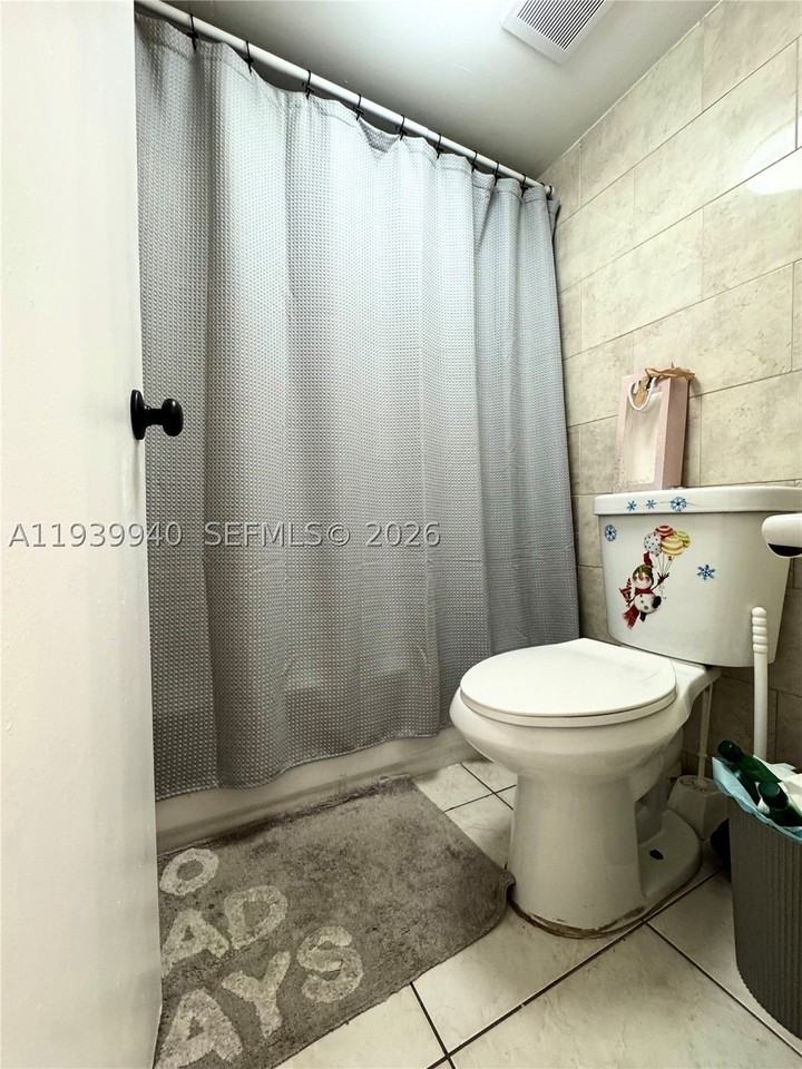 19729 Sw 114th Ave #250 - Photo 6 of 10