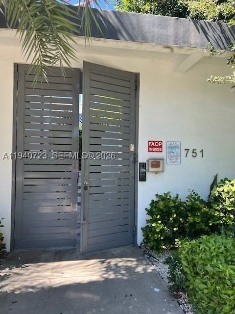 751 Nw 1st St #305 - Photo 2 of 11