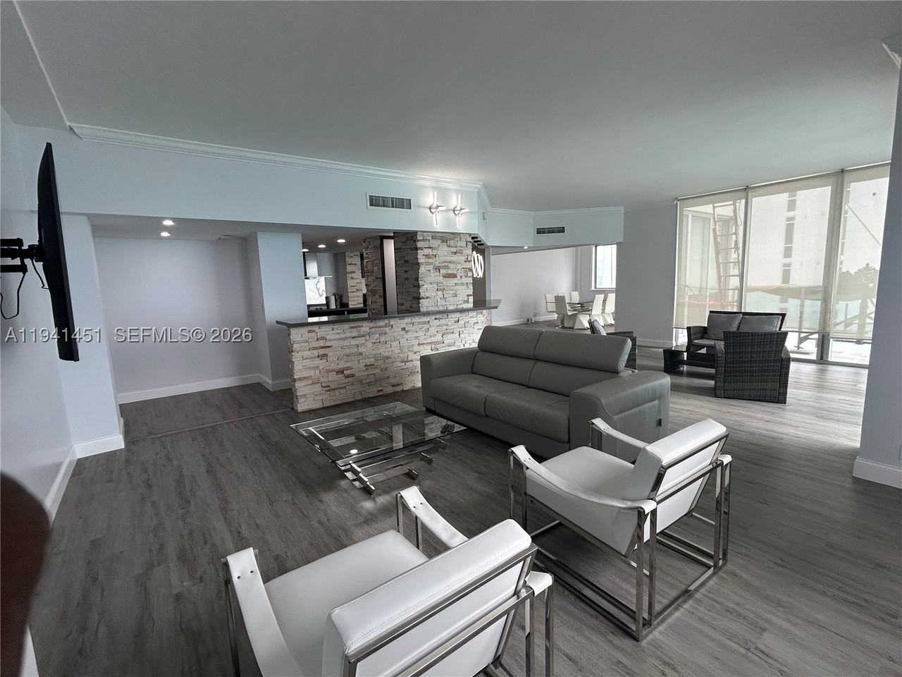 4001 S Ocean Dr #PH11 - Photo 5 of 35