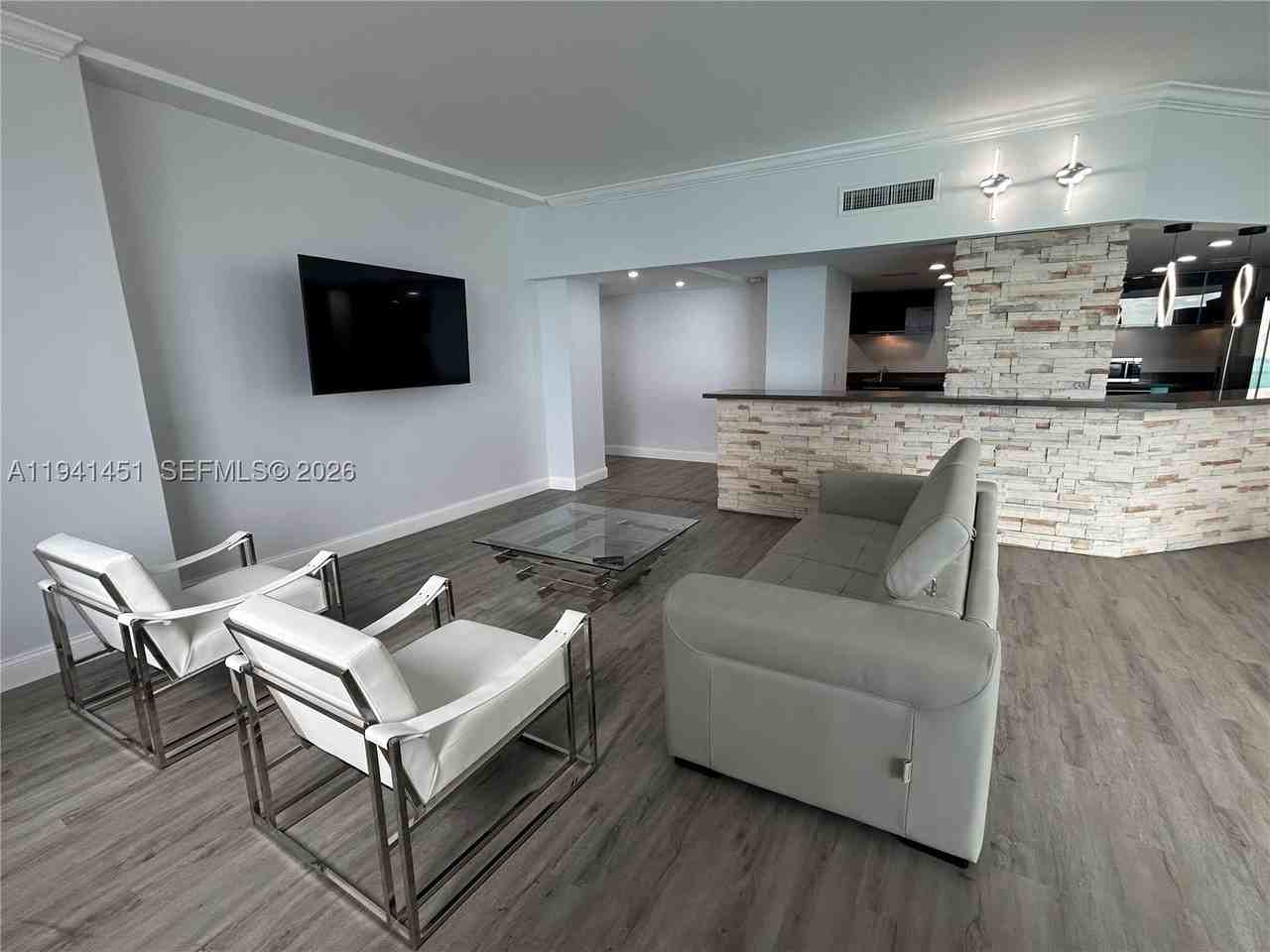 4001 S Ocean Dr #PH11 - Photo 6 of 35
