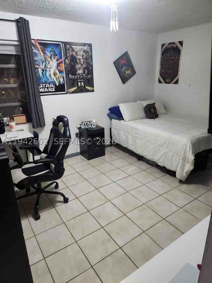 2498 Sw 17th Ave #4209 - Photo 4 of 15