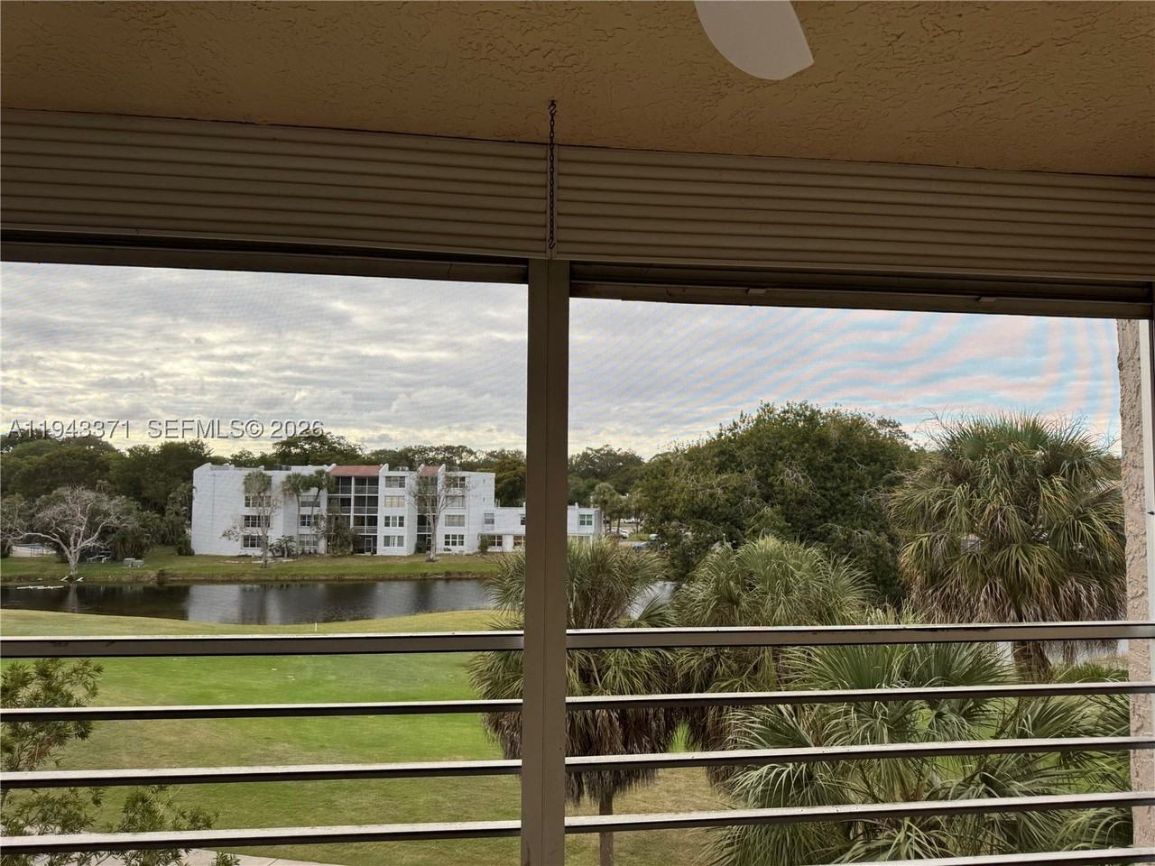 1831 Sabal Palm Dr #403 - Photo 6 of 46
