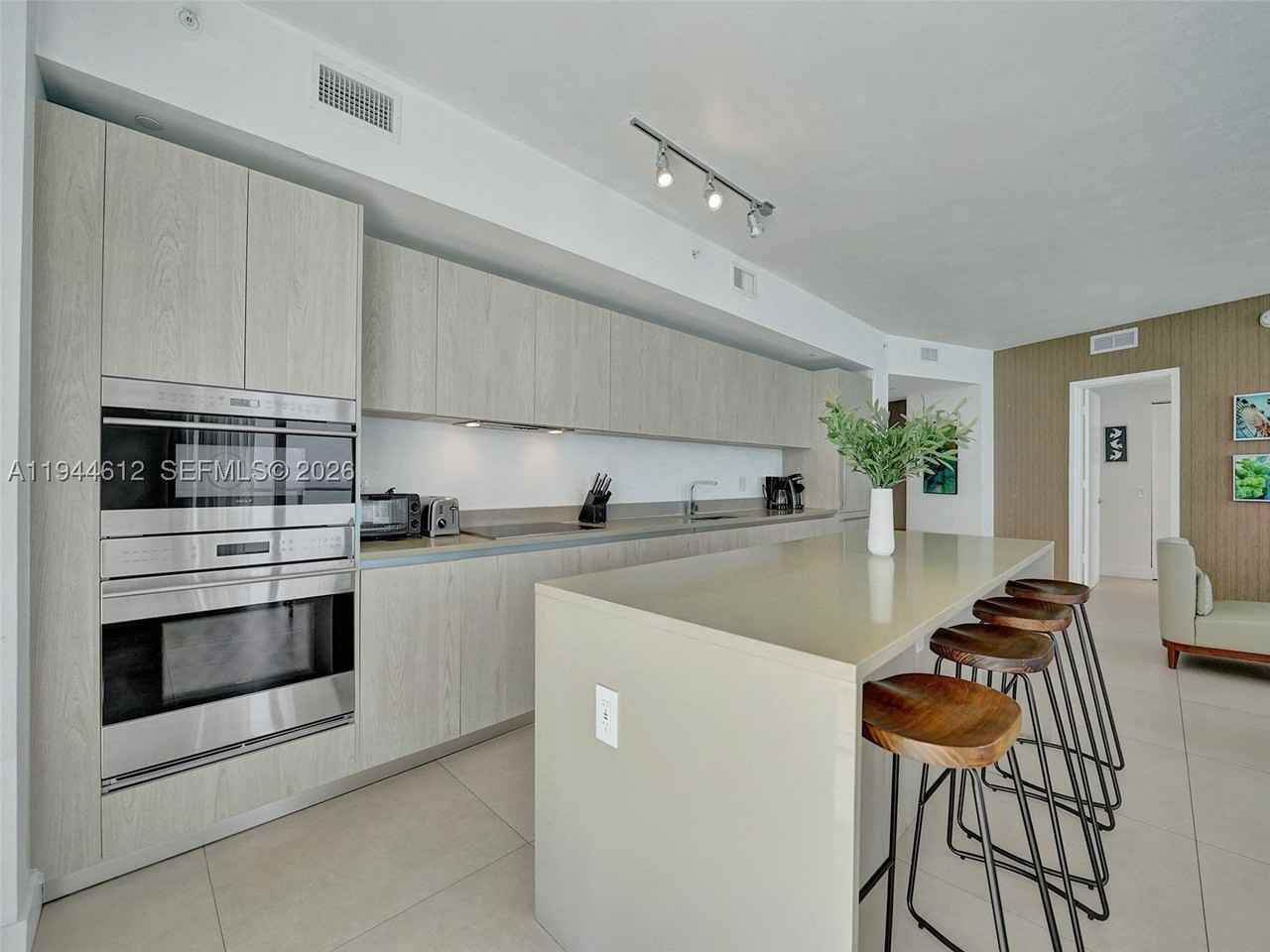 4111 S Ocean Dr #1201 - Photo 3 of 50