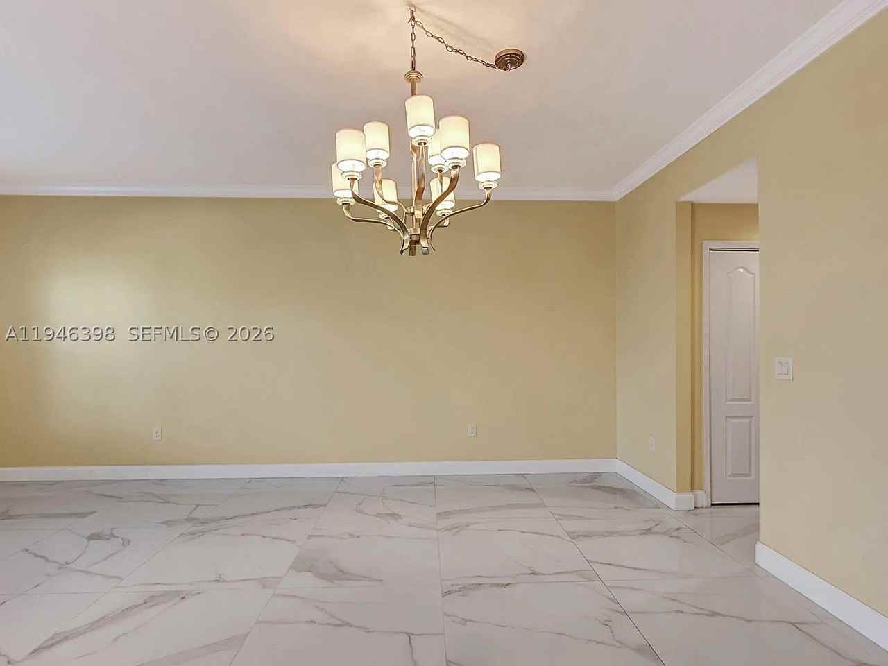 1018 Sw Eckard Ave #0 - Photo 7 of 50