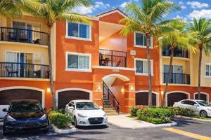 featured image of 4167 N Haverhill Rd #1113