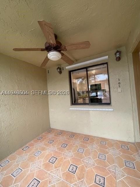321 Lakeview Dr #105 - Photo 7 of 33