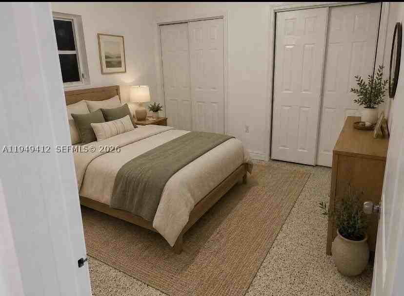 626 Ne 61st St #5 - Photo 5 of 9
