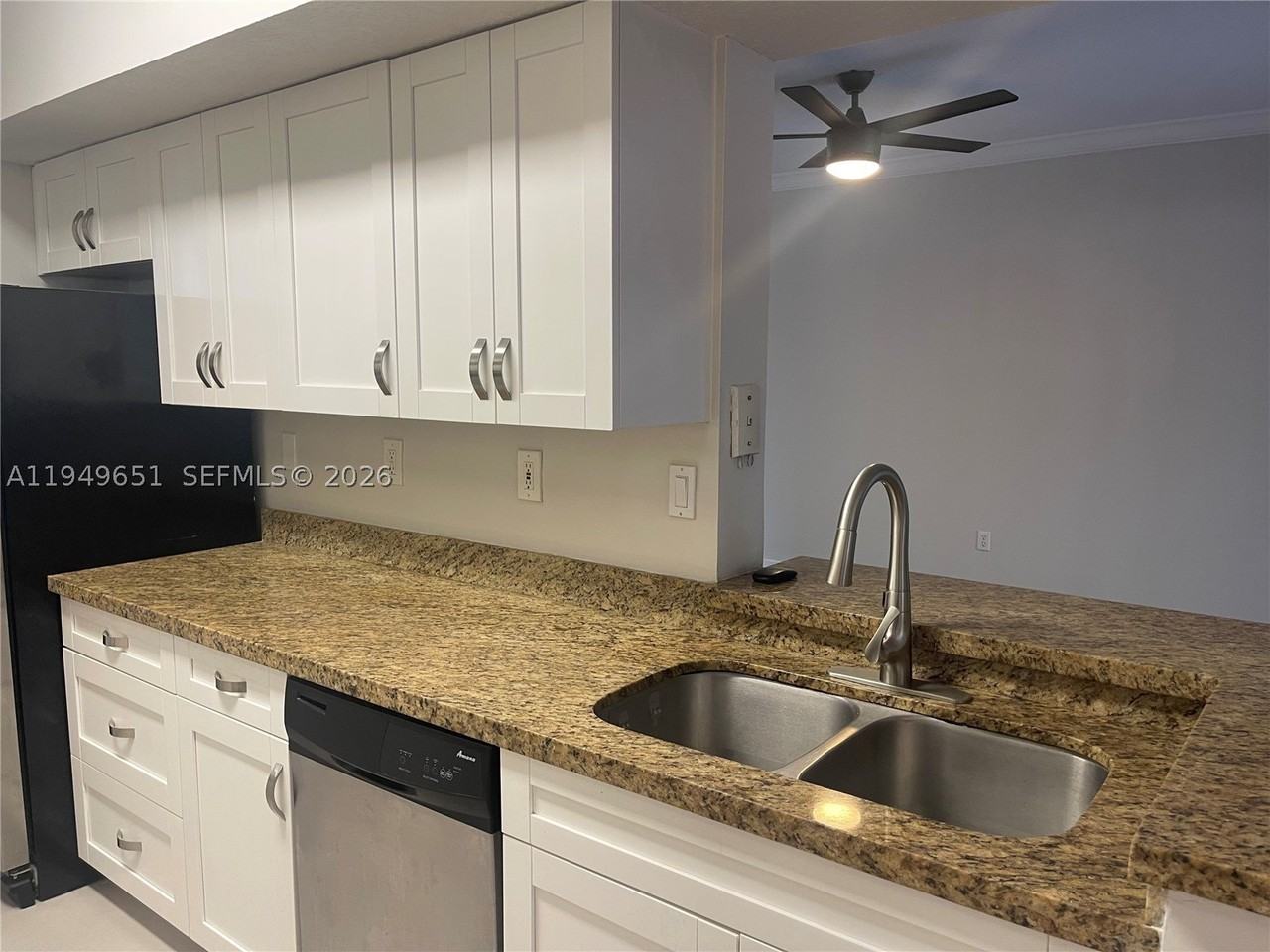 160 Sw 117th Ter #6201 - Photo 5 of 38