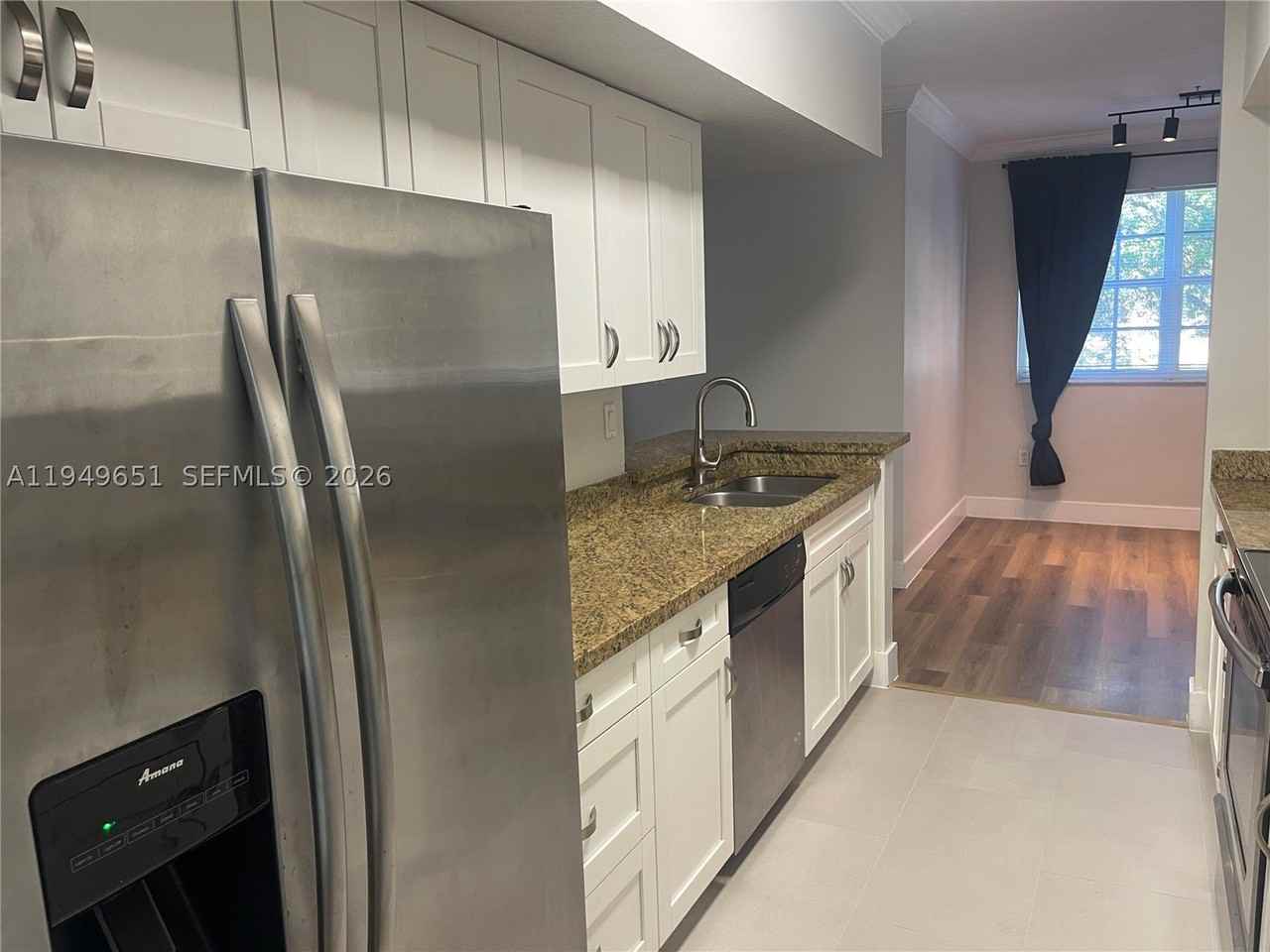 160 Sw 117th Ter #6201 - Photo 7 of 38