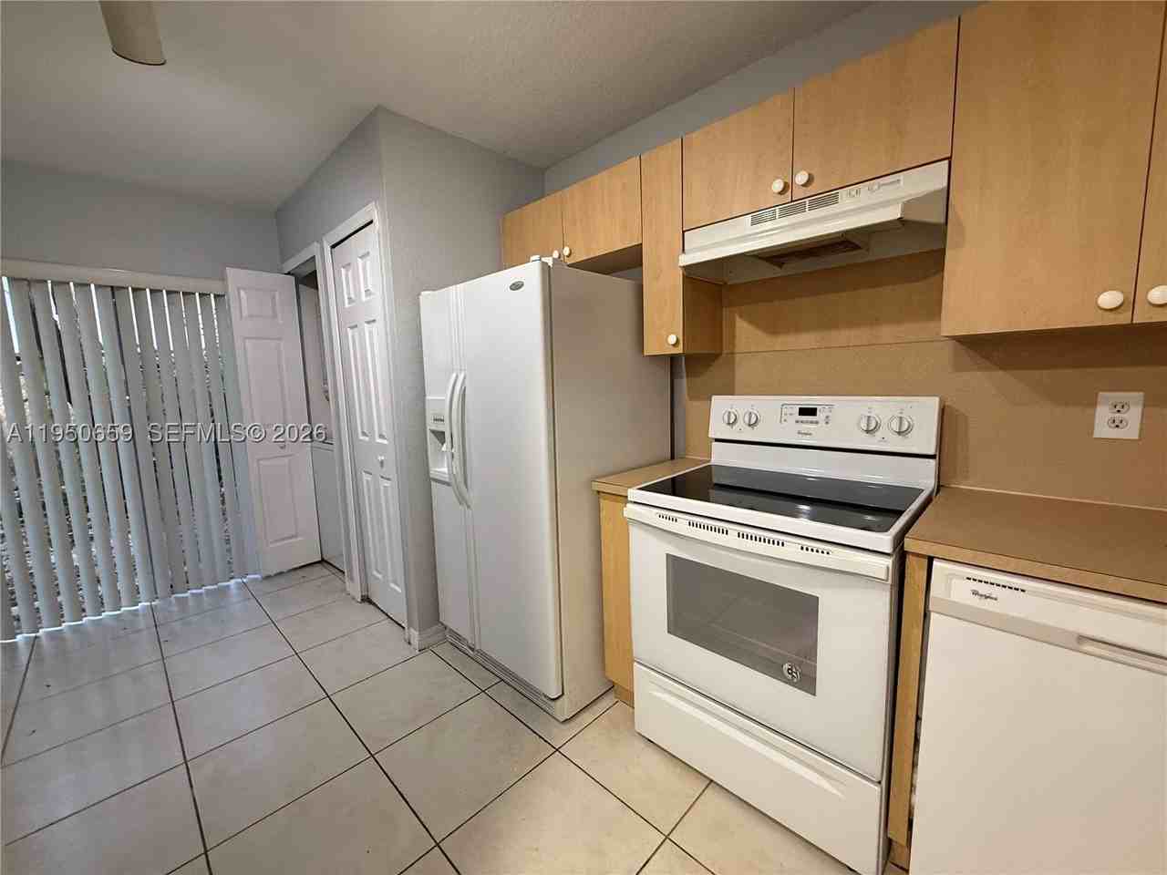 2901 Se 13th Rd #105-41 - Photo 5 of 15