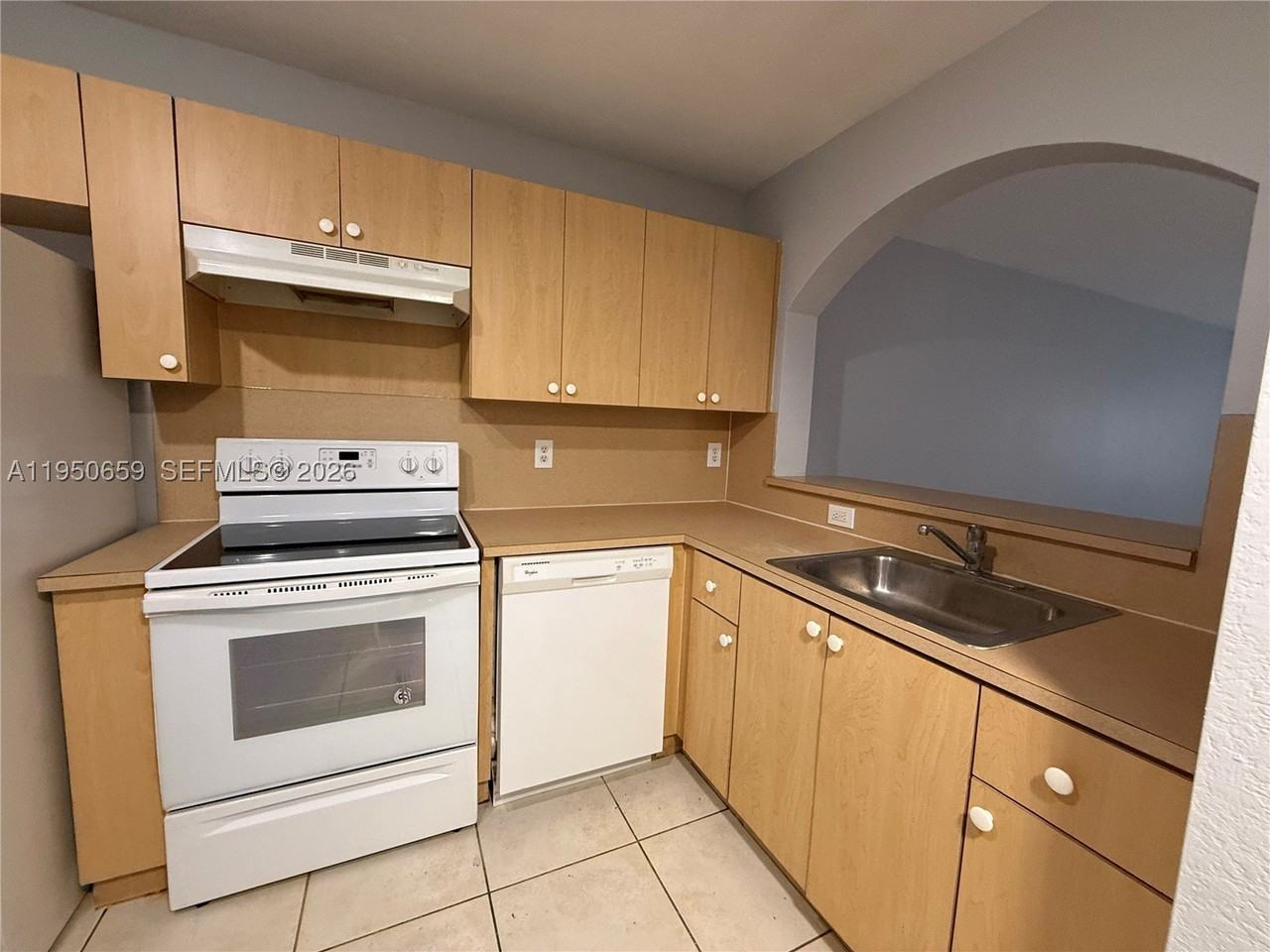 2901 Se 13th Rd #105-41 - Photo 6 of 15