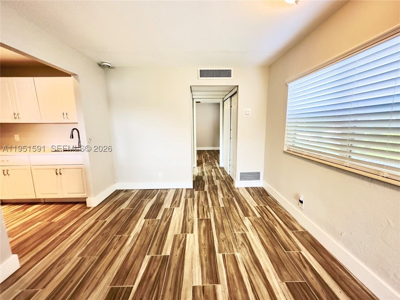 58 Monaco B #58 - Photo 4 of 21