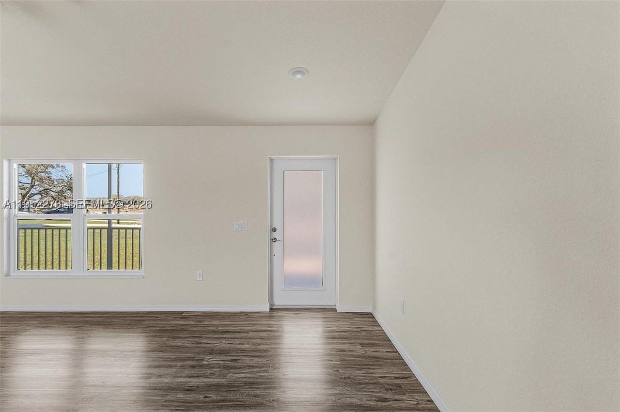 1158 1158 NORGE CT #1158 - Photo 5 of 24