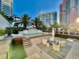 featured image of 50 S Pointe Dr #LOFT5