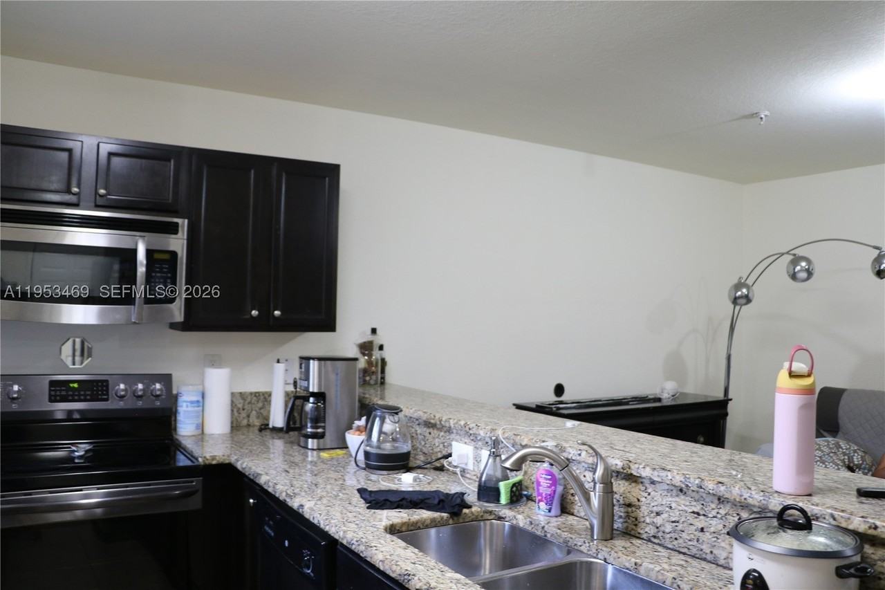 22501 Sw 88th Pl #10-25 - Photo 7 of 20