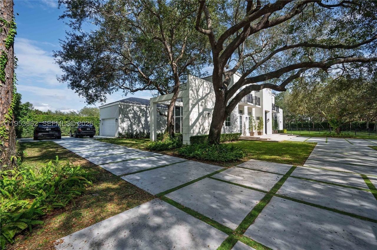 6355 Sw 114th St - Photo 5 of 50