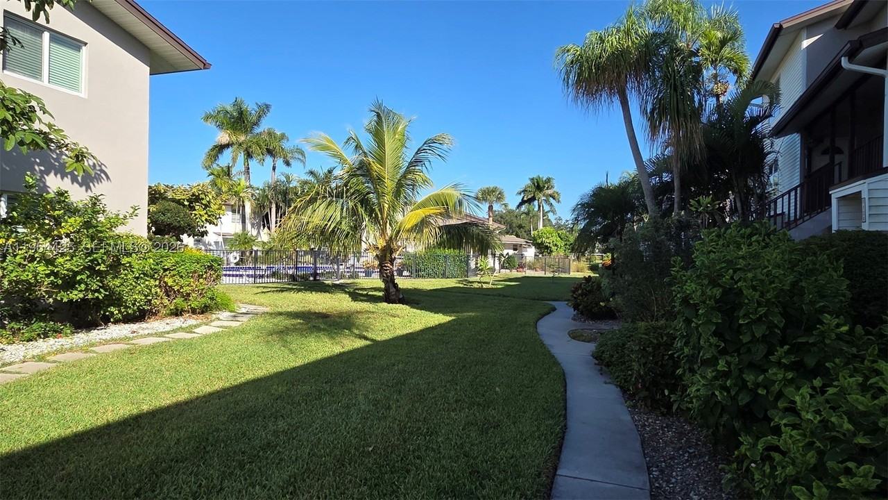 180 Cypress Way E #E230 - Photo 4 of 29