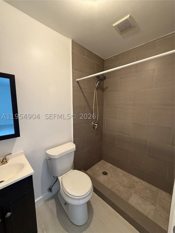 4910 Sw 98th Avenue Rd #A - Photo 6 of 8