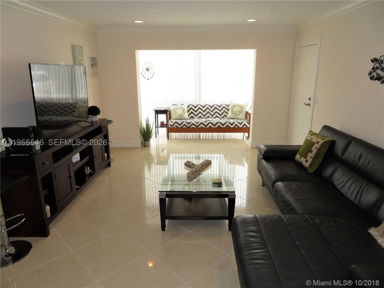 6471 Bay Club Dr #2 - Photo 3 of 30