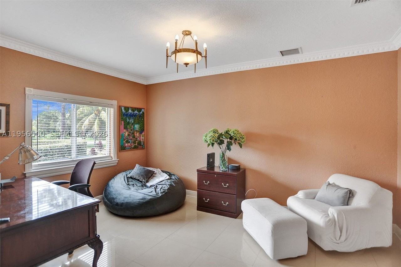4750 Sw 128th Ave #4750 - Photo 4 of 16