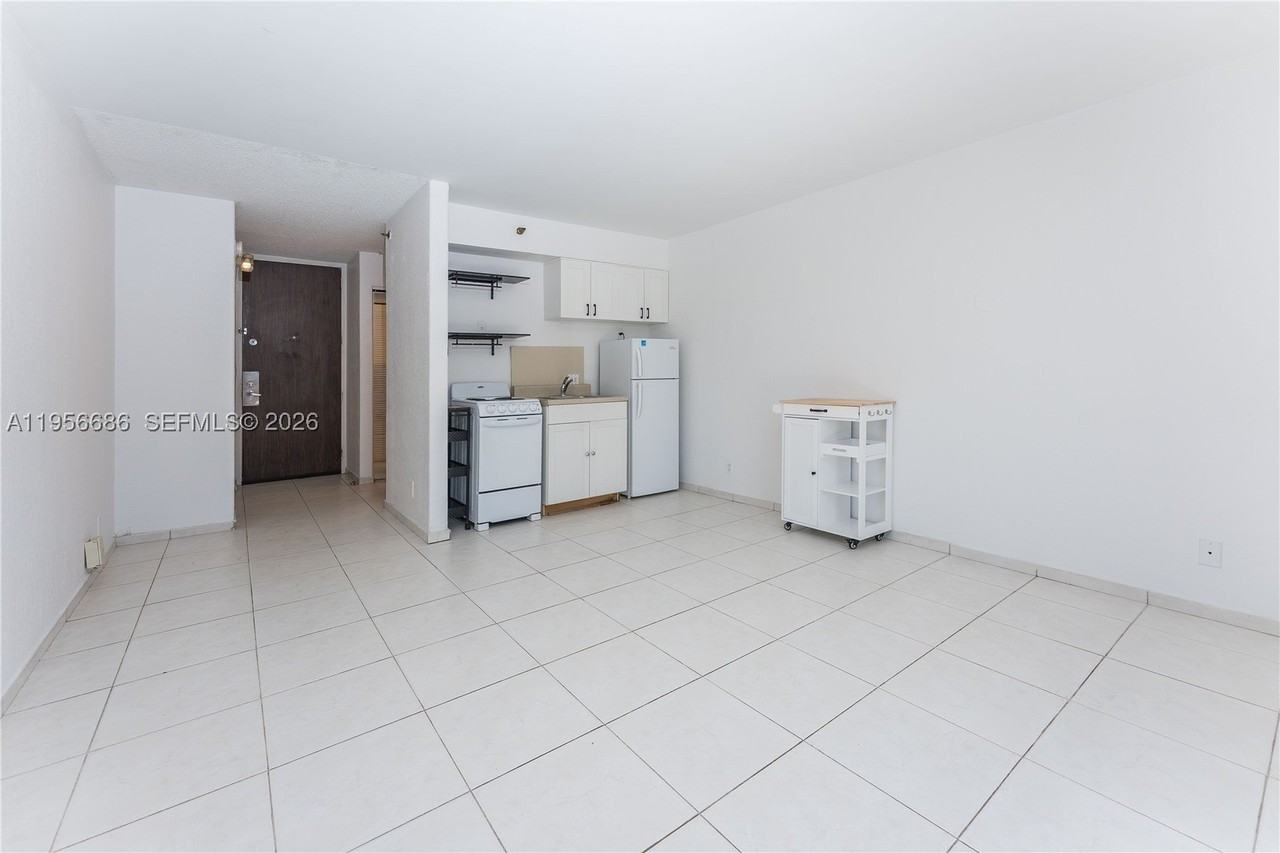 16450 Nw 2nd Ave #103