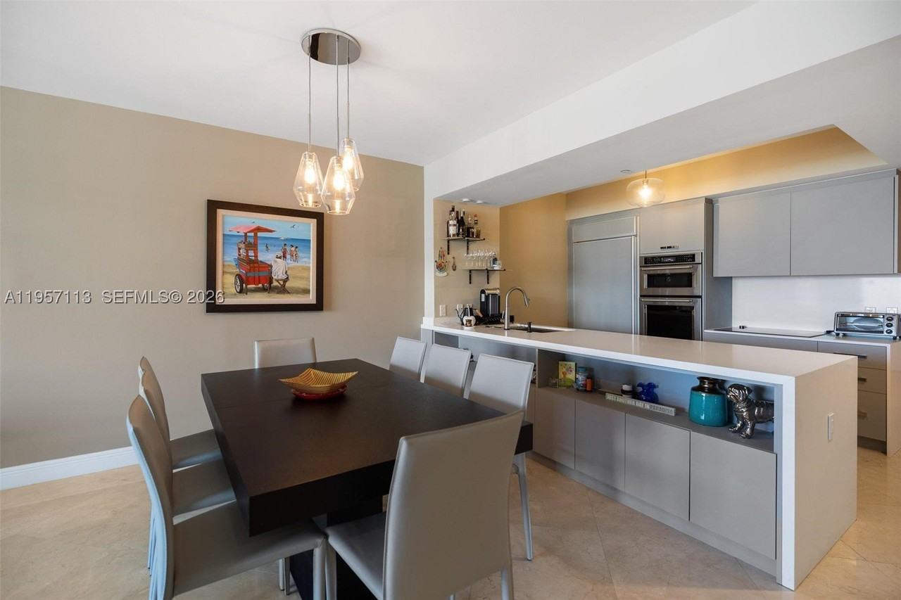 1830 S Ocean Dr #4211 - Photo 5 of 26